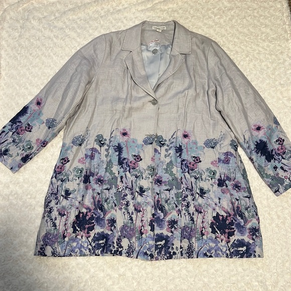 Coldwater Creek Jackets & Blazers - NWT Cold water Creek plus size 100% linen gray floral blazer